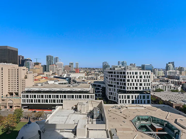 700 Front St #1308 — Photo 10