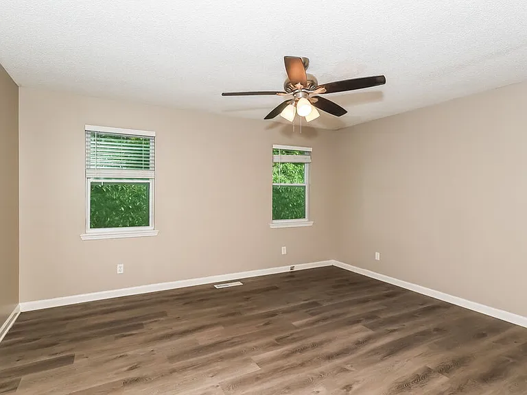 4110 Cranwood Dr — Photo 12