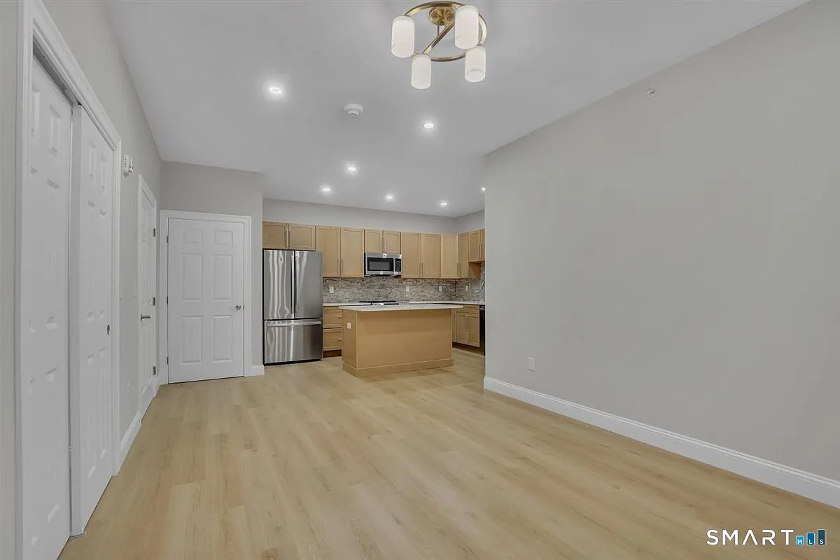 1347 New Haven Rd — Photo 3