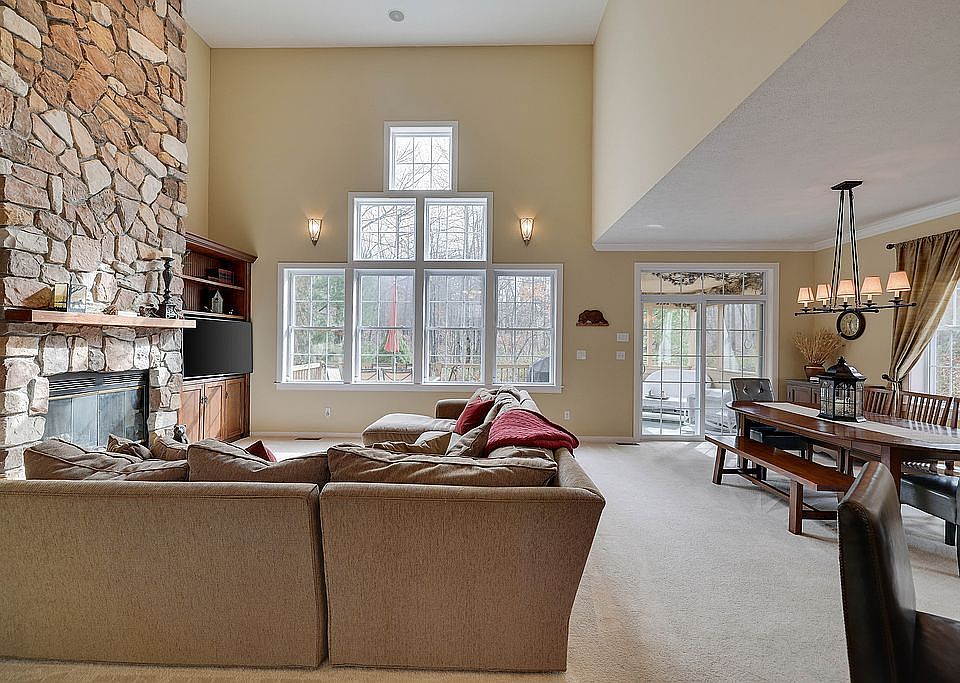 114 Anatomig Rd Pocono Pines, PA, 18350 Apartments for Rent Zillow