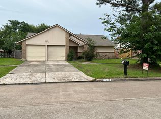 11530 Davenwood Dr, Houston, TX 77089