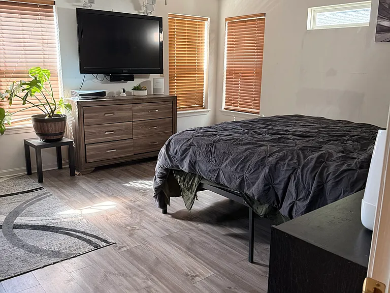 2802 Leeds Ct — Photo 12