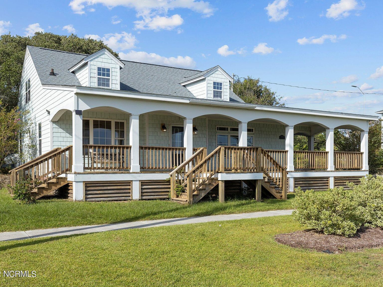 2300 Evans Street, Morehead City, NC 28557 Zillow