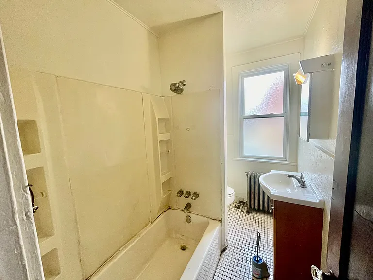 539 Atlantic Avenue — Photo 8