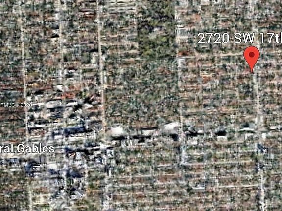 4th image of 2720 SW 17th St