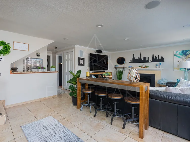 4325 Mendocino Ln — Photo 14