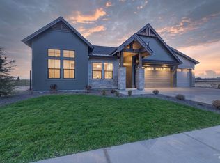 2627 N Buhrstone Ave, Eagle, ID 83616