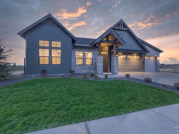 2627 N Buhrstone Ave, Eagle, ID 83616