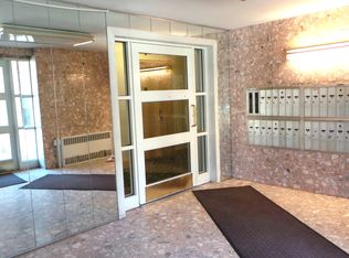 27-05 Parsons Blvd #5B, Flushing, NY 11354