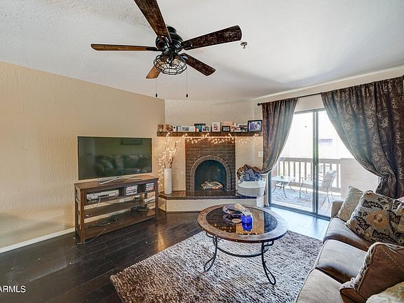 3rd image of 3031 N Civic Center Plz Unit 219