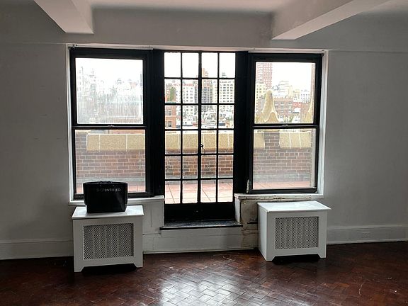 2nd image of 160 W 73rd St APT 11D