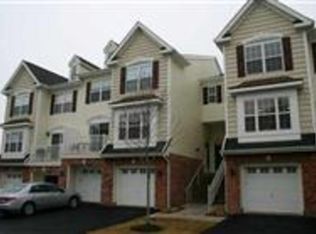 6 Boatworks Dr, Bayonne, NJ 07002