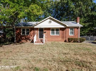 2836 Denview Ln, Charlotte, NC 28208
