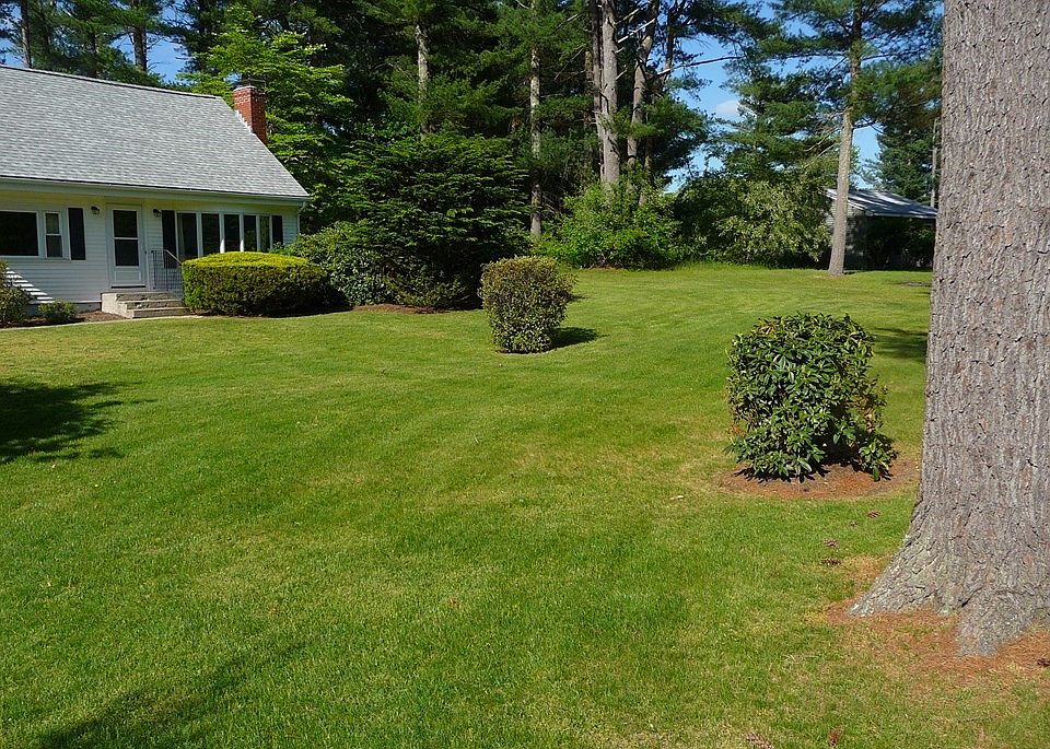 697 Norton Ave, Taunton, MA 02780 Zillow