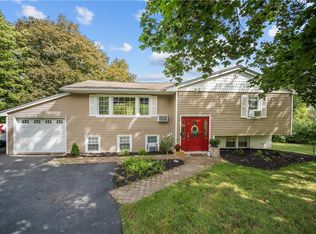 10 Crosby Rd, Carmel, NY 10512