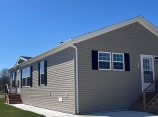 24242 Redwood Dr #242, Chelsea, MI 48118