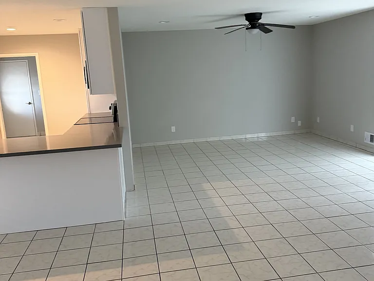 7401 Yosemite Blvd — Photo 14