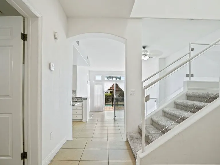 6444 Lunita Rd — Photo 23