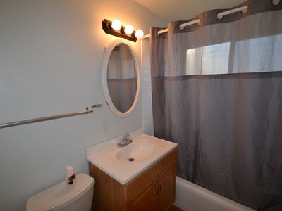414 Shady Ln, Bismarck, ND, 58501