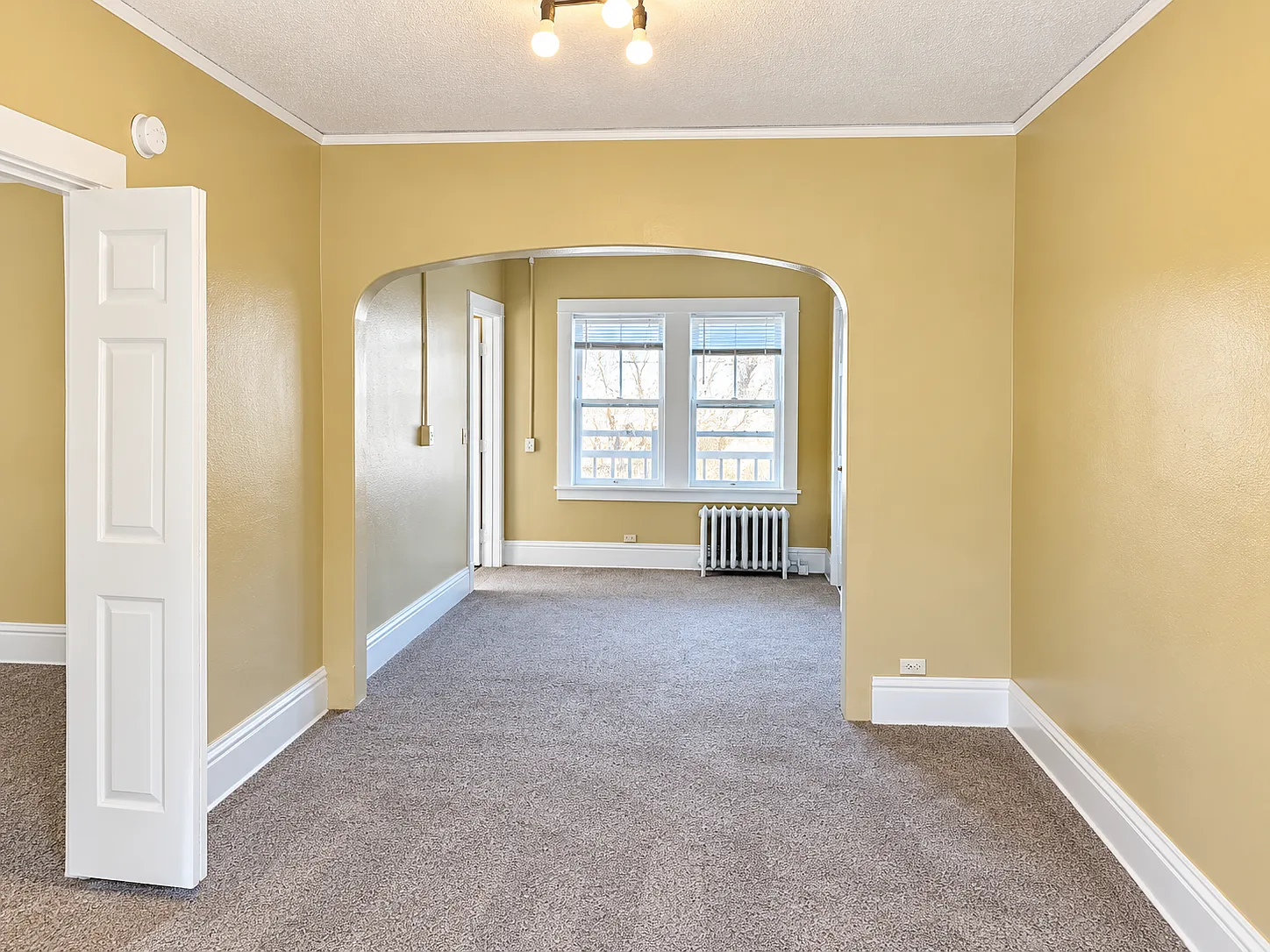 1 bed, $1,049 — Photo 1