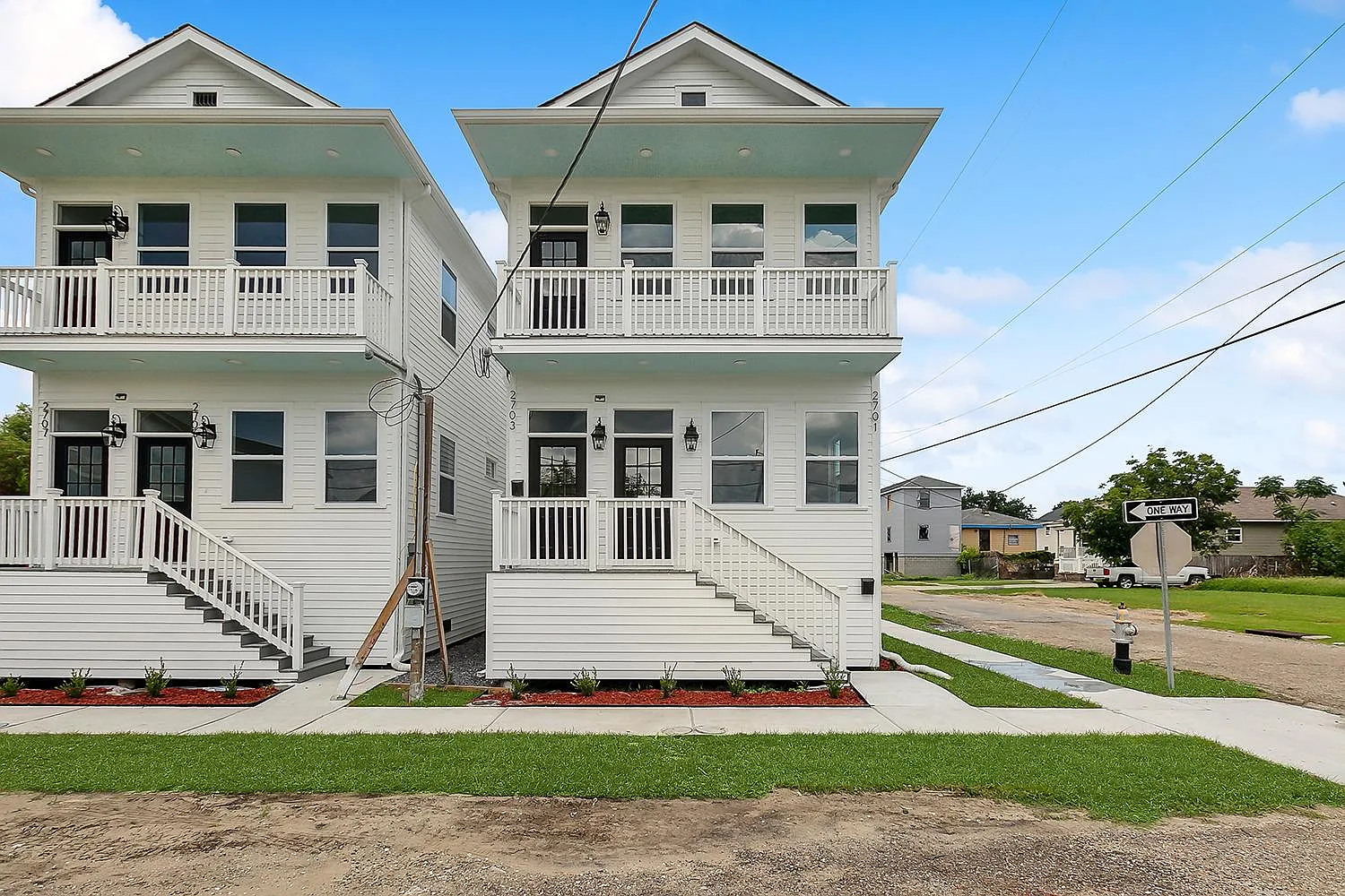 2 bed, 900 sqft, $1,650 — Photo 1
