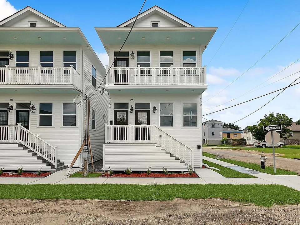 2701 S Johnson St #2701