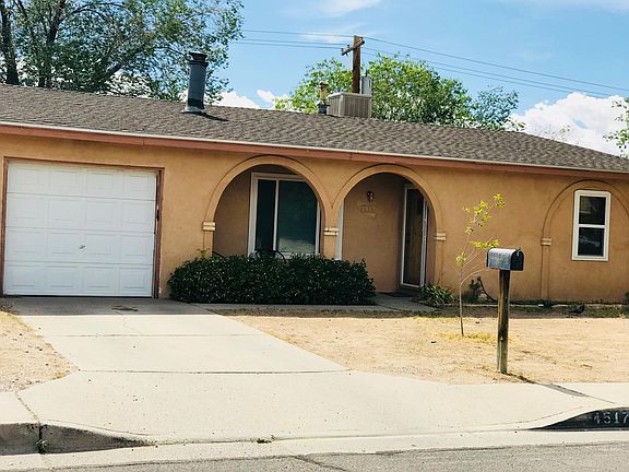 2nd image of 4517 Jennifer Dr NE