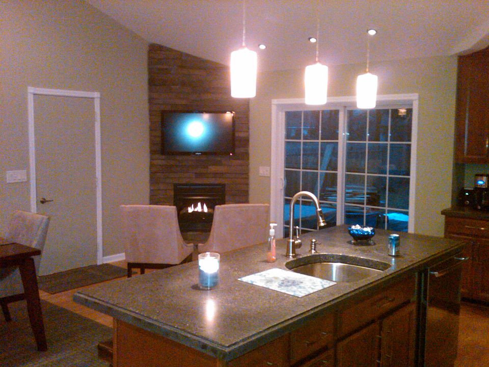 2nd image of 121 El Rancho Dr