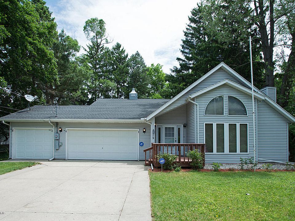 1st image of 112 Fairfield Dr