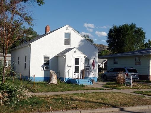 2nd image of 306 N Sargent Ave