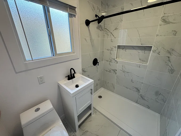 1020 E 79th St #1/2 — Photo 9