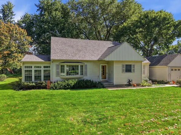 2401 4th Dr SW, Austin, MN 55912