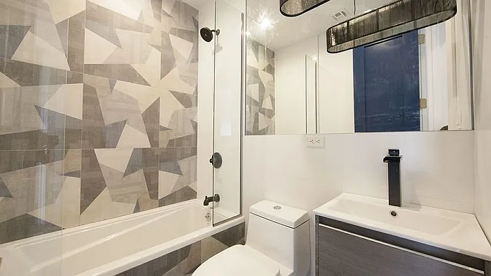 Rented by Jankos Group LLC | media 19