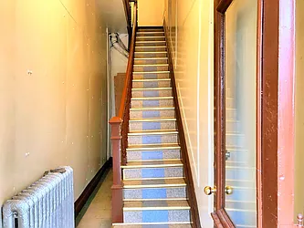 Rented by Rapid Realty Cobble Hill