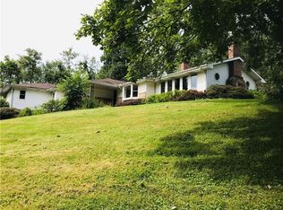 121 Snyder Ln, Rostraver Township, PA 15012