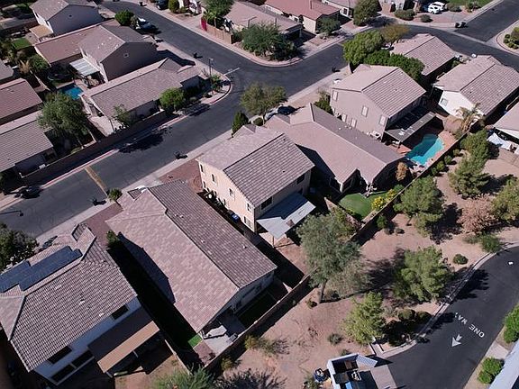 4th image of 1117 S Amandes