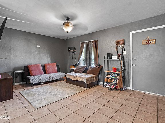 4th image of 5516 Fairbanks Dr