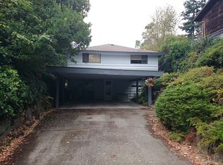 8209 Northrop Pl SW, Seattle, WA 98136