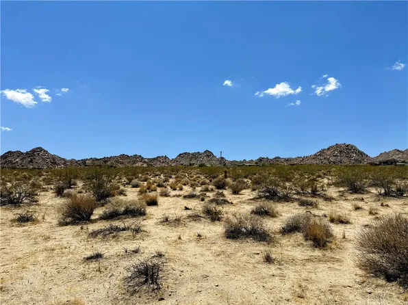 64100 Sullivan Rd, Joshua Tree, CA 92252