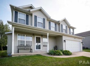 439 Mackenzie Pl, Metamora, IL 61548
