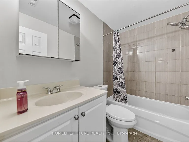 37 Elson St #BASEMENT — Photo 7