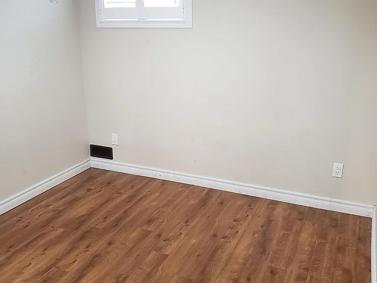 29 Ravenview Dr — Photo 11