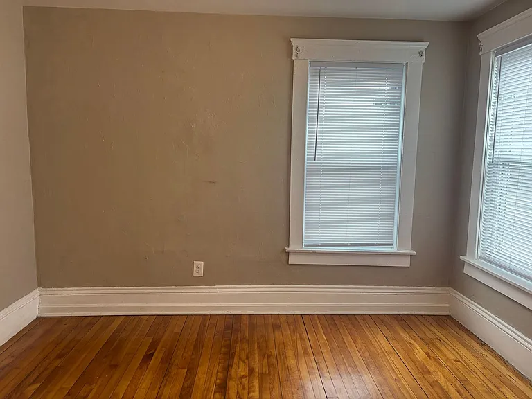31 S Stowell St. — Photo 23