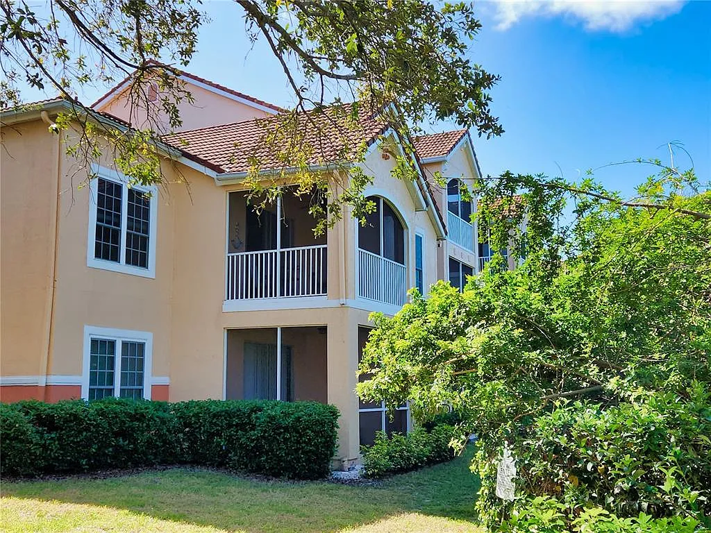 2 bed, 2.0 bath, 1089 sqft, $2,500 — Photo 1