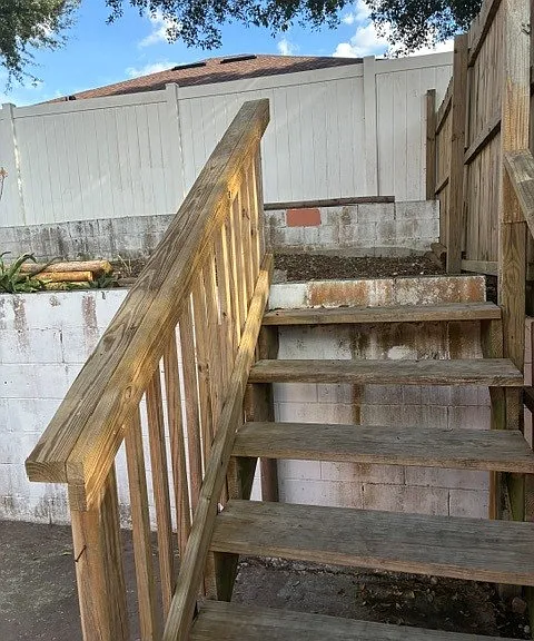 596 Swallow Ct — Photo 14