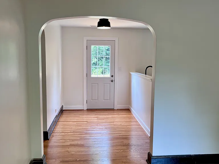 1210 Meriwether St — Photo 7