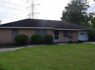 2319 Carl Ct, Stafford, TX 77477