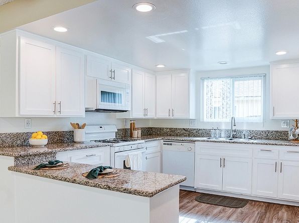 8200 Warner Ave #17061-61B