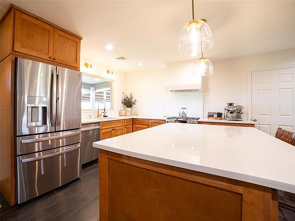 5th image of 15501 SW 74th St
