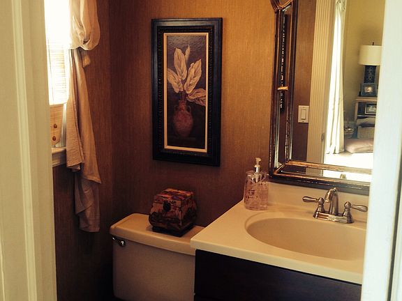 1st floor bathroom